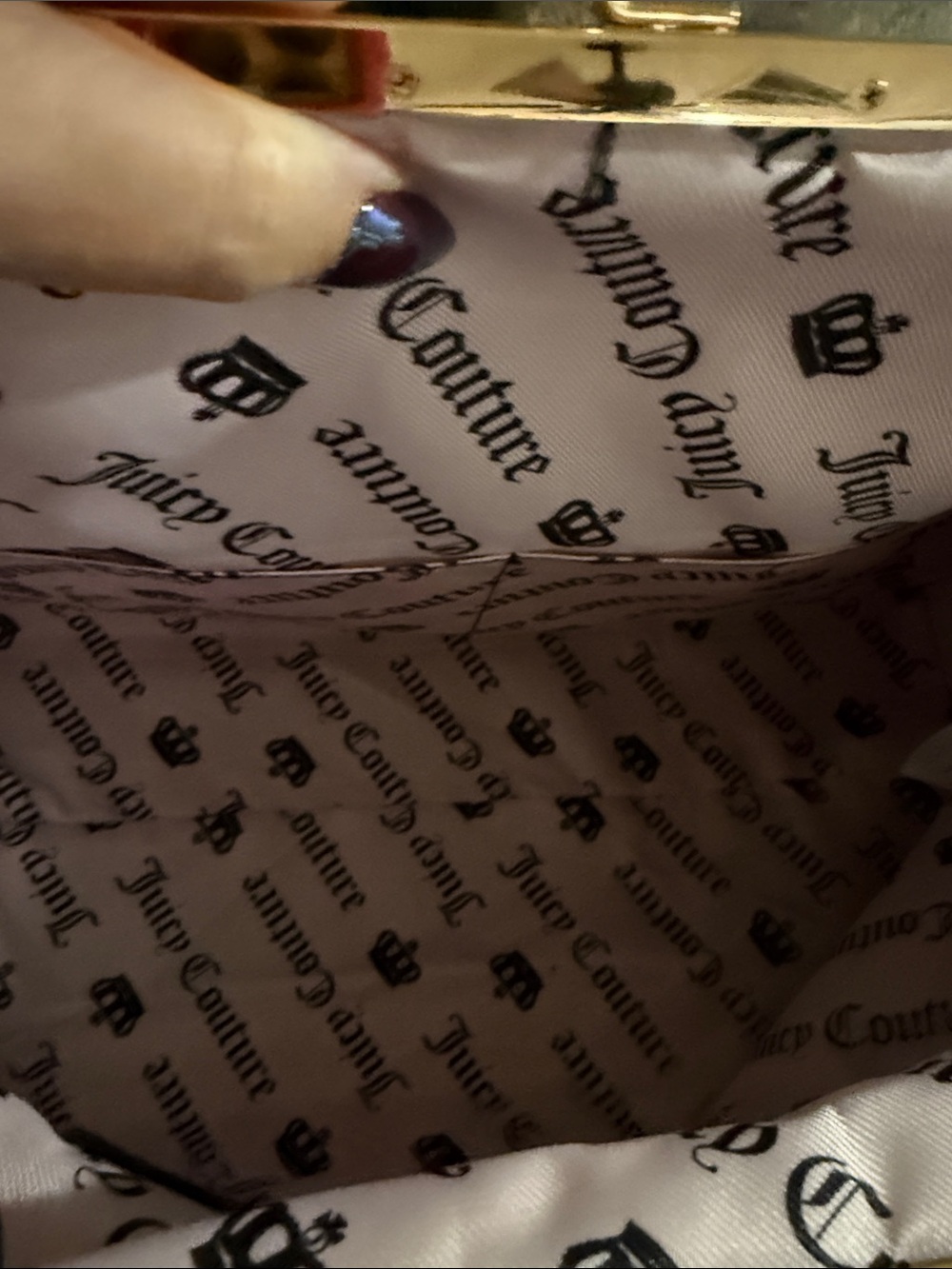 Juicy Couture kisslock handbag w/a prominent blush pink bow and pearl charm.$108 - Picture 8 of 10
